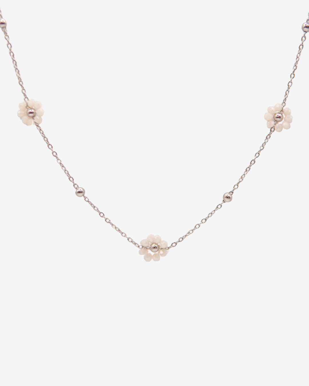 Blütenzauber in Creme Silber