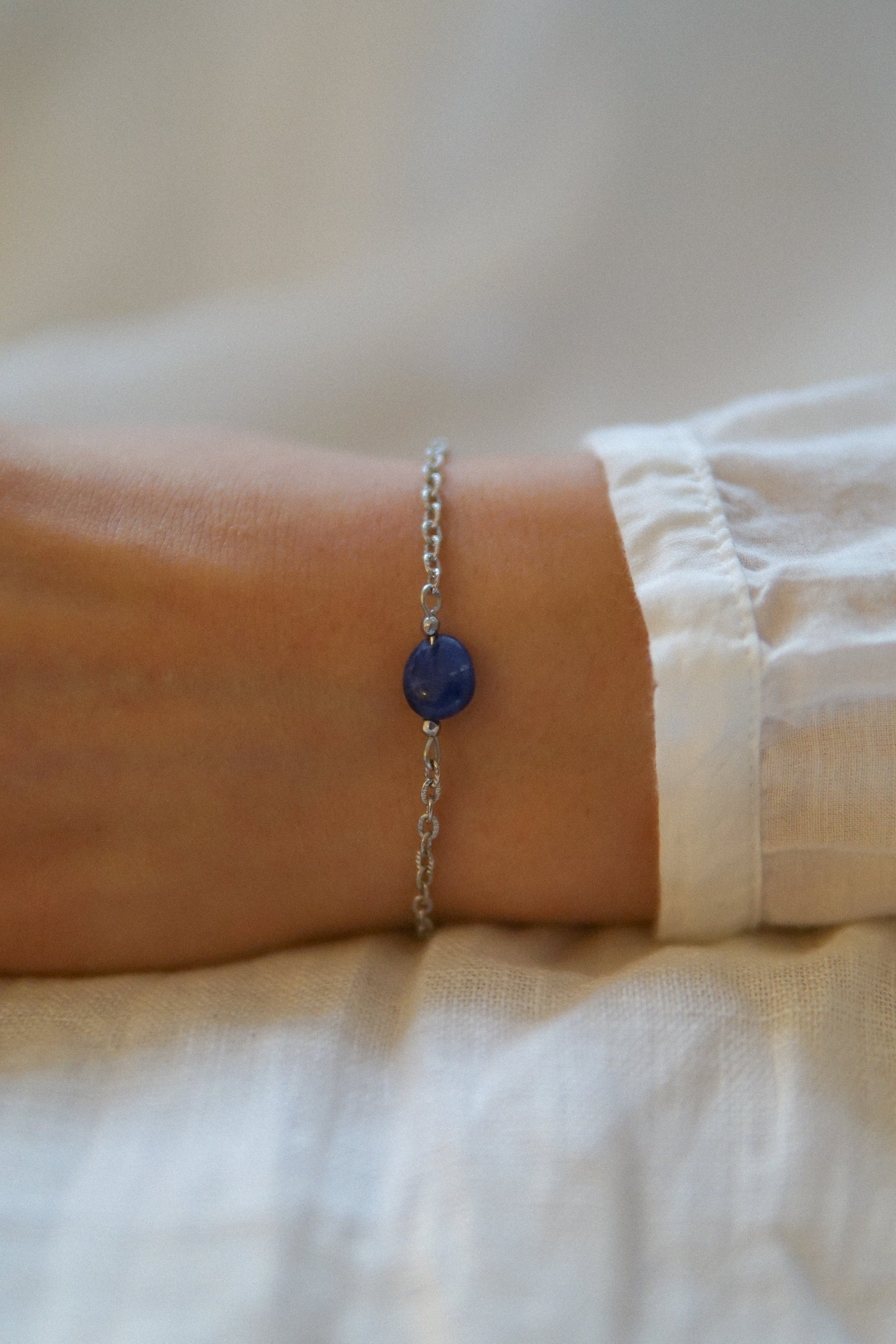 Armband Serenity Sodalith Silber
