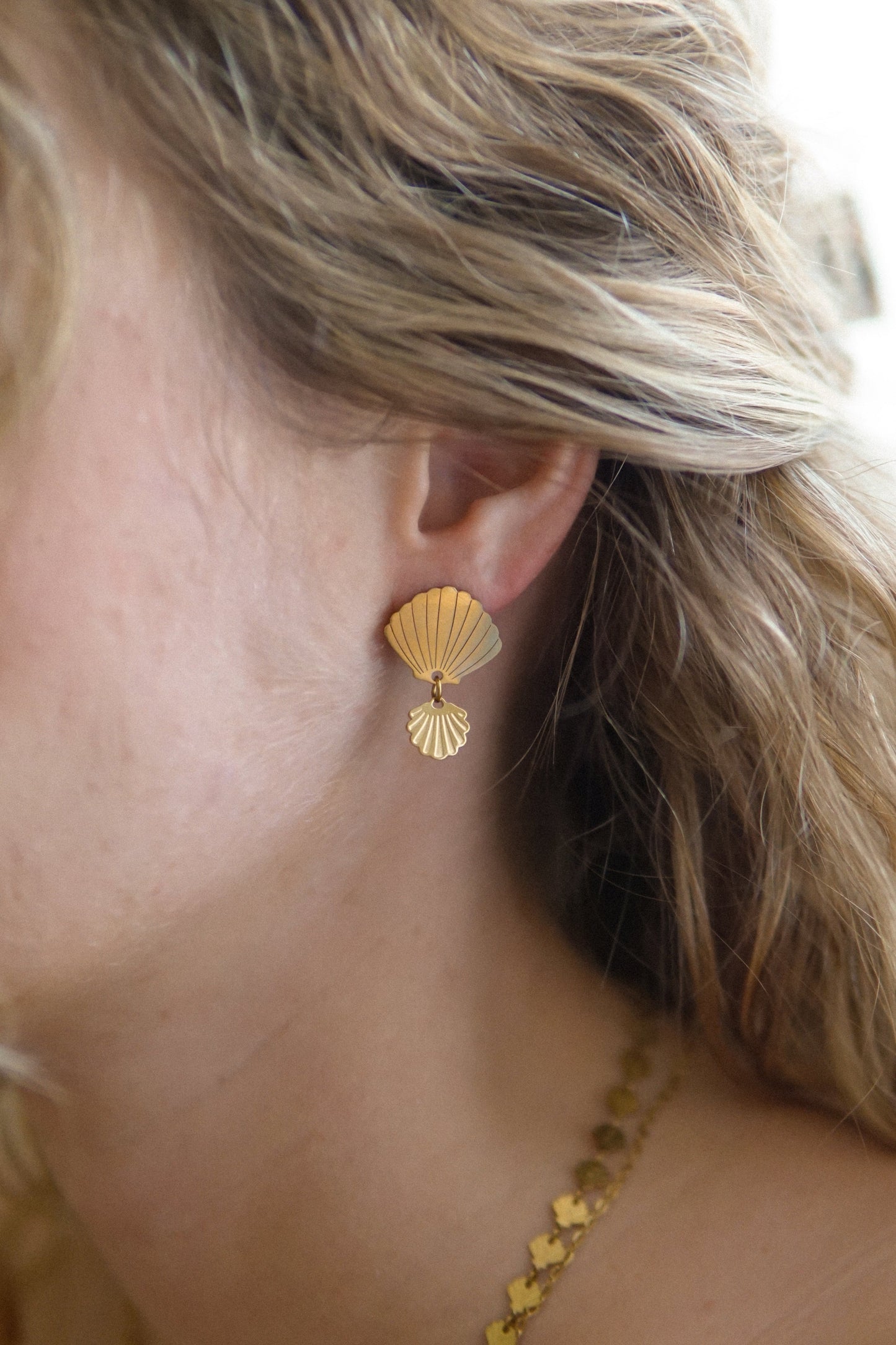 Ohrstecker Golden Shell