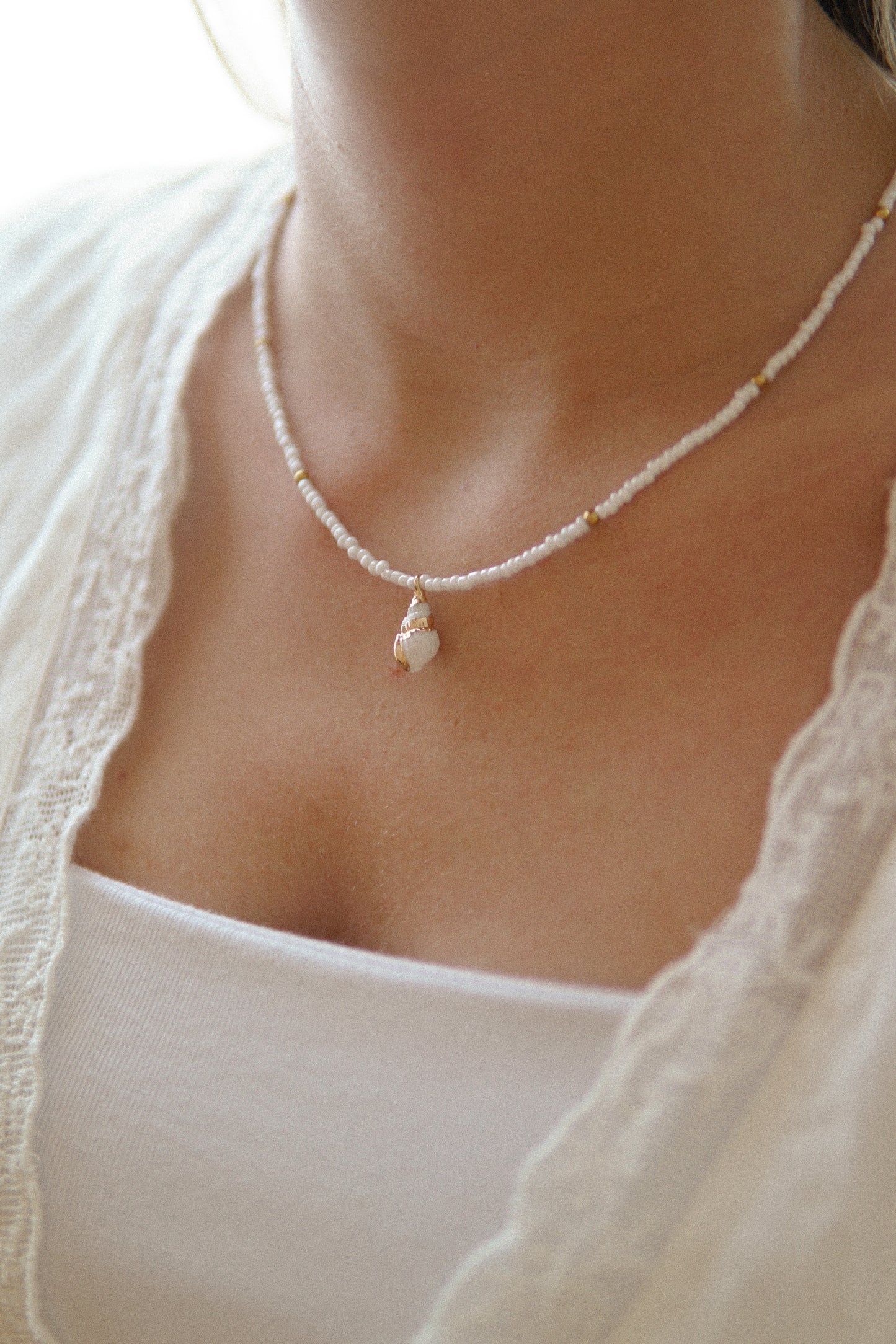 Halskette Sunkissed White Horse Conch