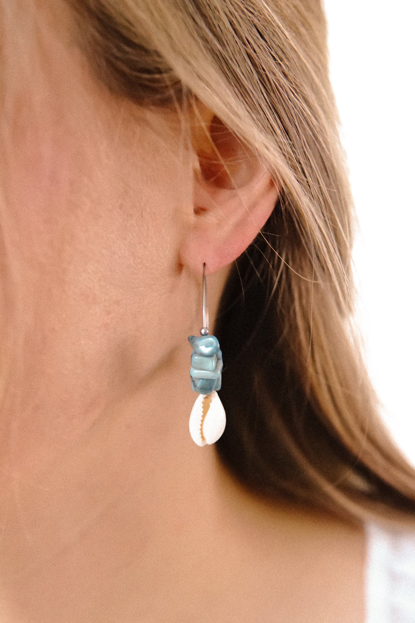 Creolen Amazonit Cowrie in Silber