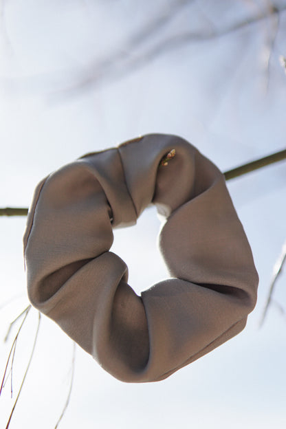 Scrunchie Olive Glow
