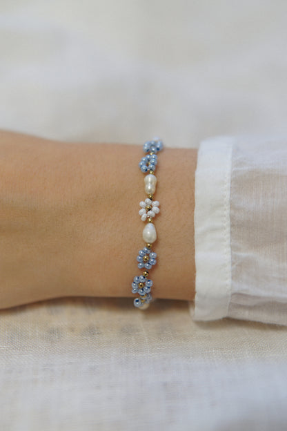 Armband Blütenzauber blaue Perle