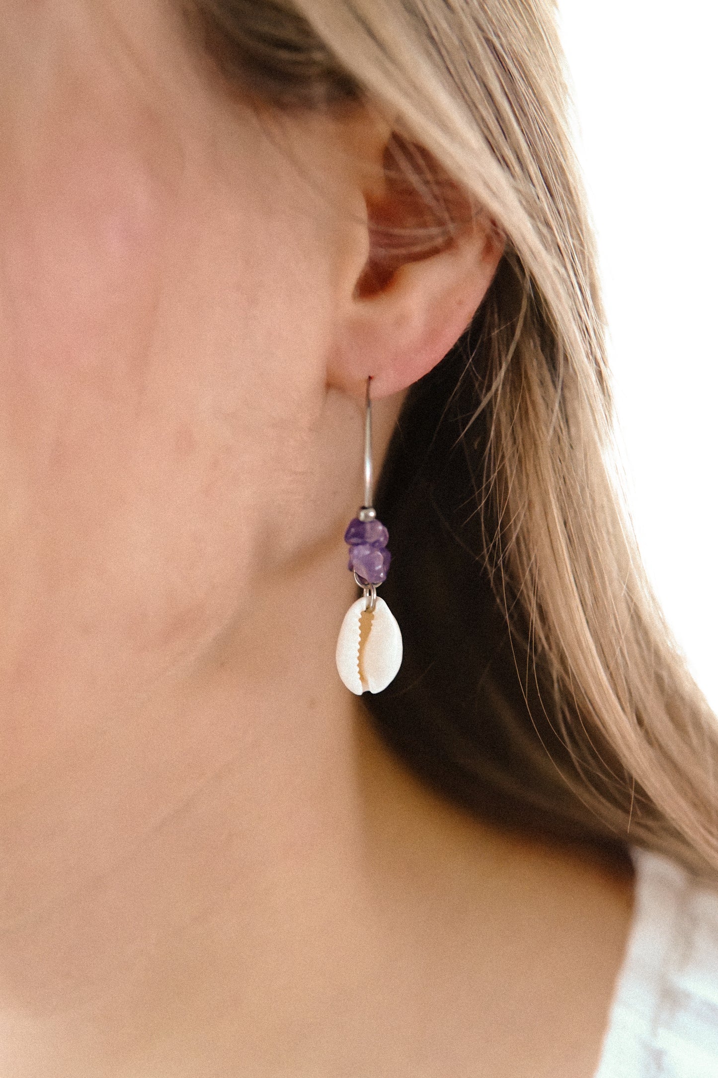 Creolen Amethyst Cowrie in Silber