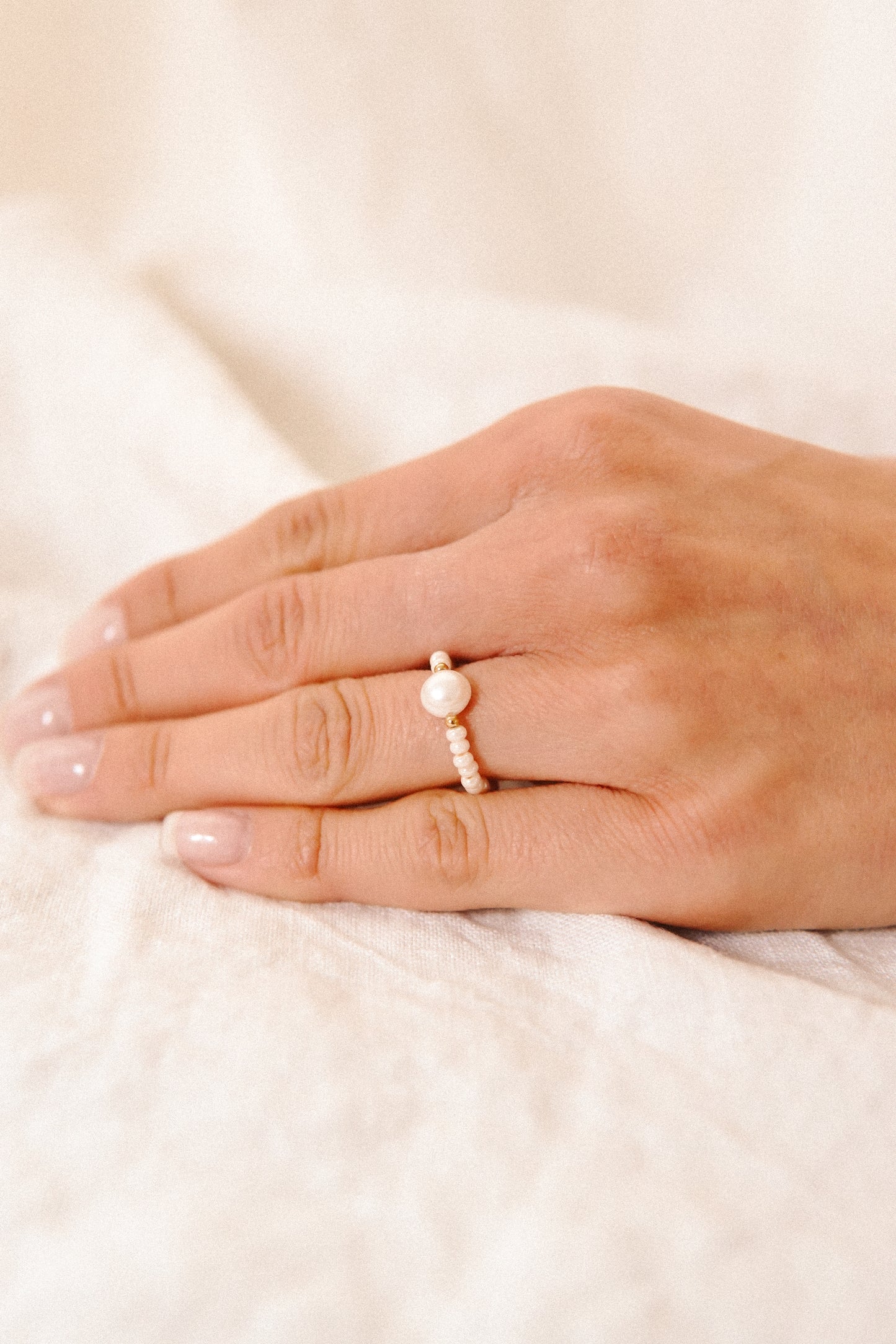 Ring Beige Pearl